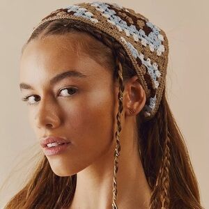 New🌟Free People-Lou Bird Hair Scarf-blue